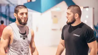 Кто сильнее: Хабиб опубликовал видео схватки с Махачевым