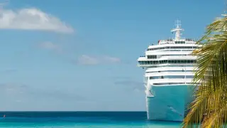 Место для трупов: сотрудница круизного лайнера рассказала шокирующую правду о сладких вечеринках