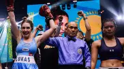 Красавица-боксерша из Казахстана анонсировала чемпионский поединок