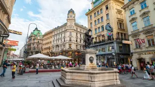 "Цены стали выше, чем в Вене": алматинка сравнила Казахстан с Европой