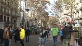 "Убирайтесь домой": жители популярного курорта устали от туристов