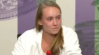 "2 недели назад она лежала в постели" - СМИ о победе Рыбакиной