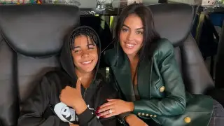 Спутница Роналду показала видео тренировки с сыном Криштиану