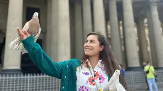 Боксерша-чемпион помогает жителям Казахстана справиться с паводками
