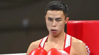 Лучший боксер Казахстана разгромил узбекистанского чемпиона Азии