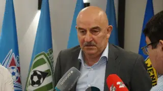 "Перевод не нужен". Черчесов отшутился после вопроса на казахском