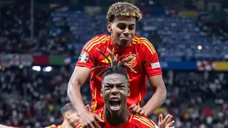 Чемпион UFC из команды Хабиба посетил финал Евро-2024