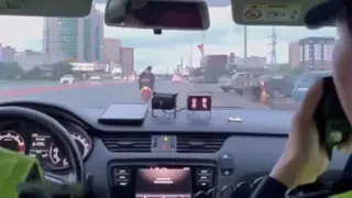 I speak English. Видео полиции развеселило соцсети