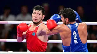 Чемпион мира из Казахстана завоевал первую медаль ОИ в боксе