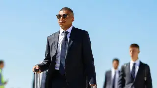 Стало известно, почему Мбаппе не перешел в английский топ-клуб