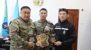 Променял перчатки на пожарный рукав: чемпион мира устроился в МЧС
