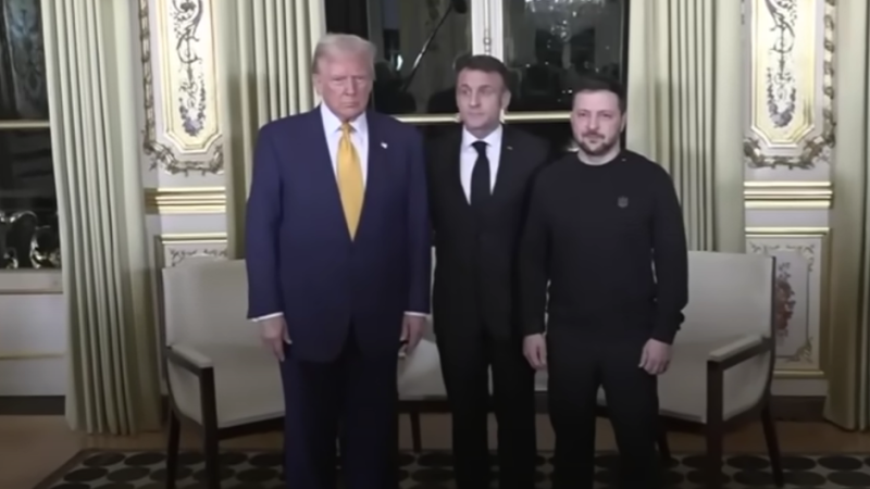 Кадры из видео