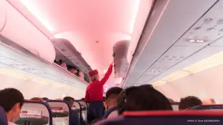 “Нейрохирург опоздал на операцию“: казахстанцы сутки не могли вылететь из Актобе