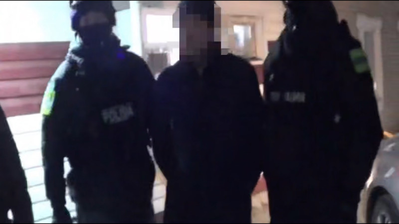 Кадры из видео