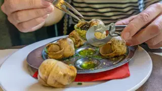 Туристка заразилась опасными паразитами на отдыхе в Юго-Восточной Азии