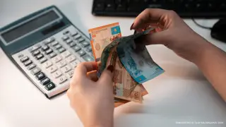 На казахстанцев стали возбуждать уголовные дела из-за завышенной социальной выплаты