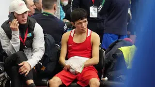 Казахстанские боксеры прошли в полуфинал малого чемпионата мира