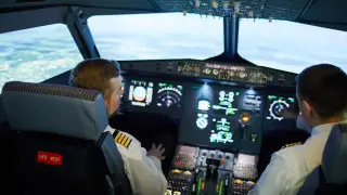 Из-за ошибки пилота пассажиры получили ваучеры на 7500 тенге