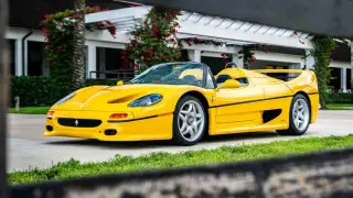 Редкий Ferrari F50 Ральфа Лорена выставили на торги