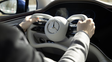 Фото:mercedes-benz.com