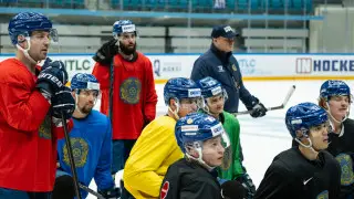 Экс-россиянин и рекордсмен КХЛ: назван состав сборной Казахстана на ЧМ