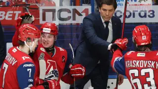 Тренер из Казахстана стал чемпионом Континентальной хоккейной лиги