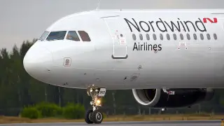 Российский самолет экстренно сел в Актобе: новые подробности