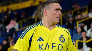 Футбольный клуб намерен усилиться чемпионом мира по боксу