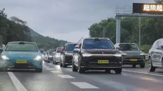 Кадры из видео