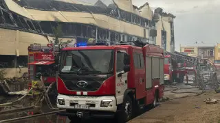 Пожар на рынке в Астане. Фото: МЧС