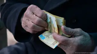 80-летний пенсионер из Атырау добился алиментов от 8 детей и внука