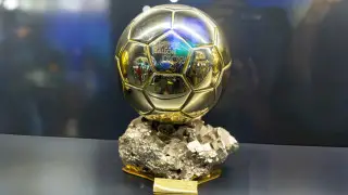 Официально представлены номинанты на премию “Золотой мяч“