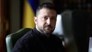 x.com/ZelenskyyUa