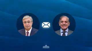 Токаев поздравил премьер-министра Пакистана с Днём независимости