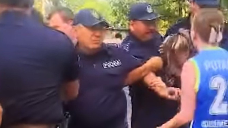 Кадр из видео