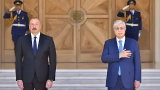 Президент Азербайджана может посетить Казахстан осенью