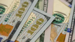 Курс доллара снизился до 540 тенге