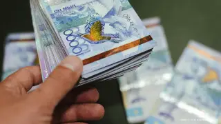 Чем рискует человек, оформивший чужой кредит на себя