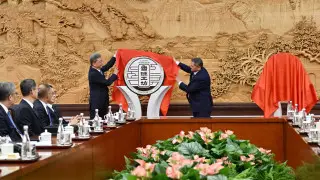 Мастерские Лу Баня открыли в Казахстане