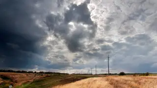Северный циклон принёс в Казахстан осеннюю погоду