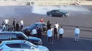 Cвадебные кортежи попросили перестать наглеть на дорогах: видео из Жезказгана