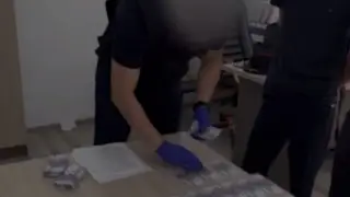 Проститутки, Backstreet Boys и скандал с пенсионными накоплениями: что обсуждали читатели Tengrinews