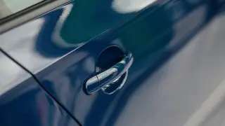 Китай обяжет автопроизводителей возвращать механические дверные ручки