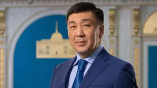 Ернар Баспаев освобожден от должности советника Президента