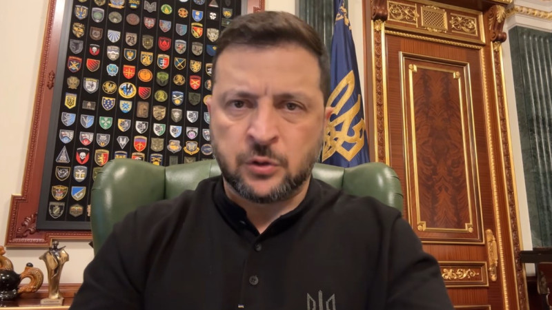 x.com/zelenskyyua
