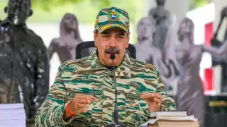 Мадуро расширил свои полномочия на случай войны с США