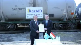 Казахстан передал Таджикистану 5000 тонн мазута на 1,65 миллиона долларов