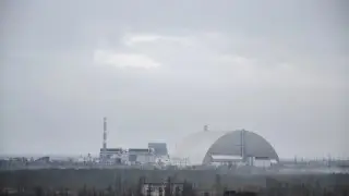 Чернобыльская АЭС погрузилась в блэкаут после обстрела