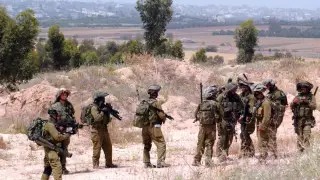 Израиль остановил боевые действия в секторе Газа