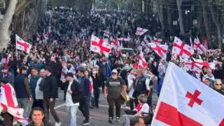 “Перекрыли проспект Руставели“. В Тбилиси возобновилась акция протеста оппозиции